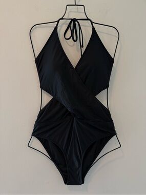 Live Life On The Beach Black One Piece Swimsuit Size Large NWT #Lux-Swim-C